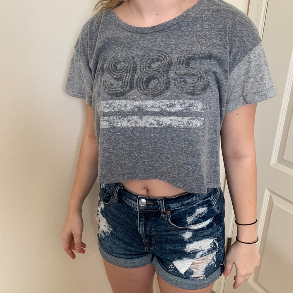 1985 crop top